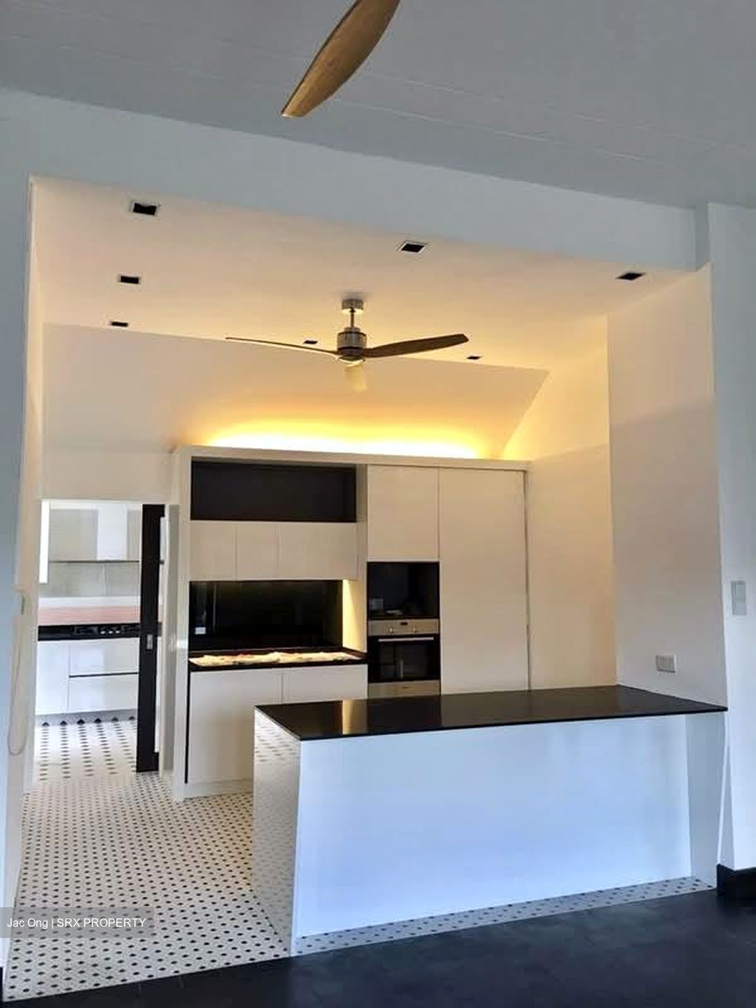 Olive Road (D11), Detached #554609301